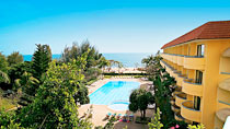 Hotel Beach Garden – bestil nemt og bekvemt hos Spies