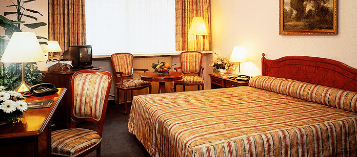 Hotel Astoria – bestil det hos Spies.