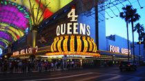Hotel Four Queens Hotel – bestil nemt og bekvemt hos Spies