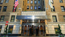 Hotel San Carlos – bestil nemt og bekvemt hos Spies