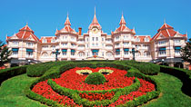 Hotel Disneyland®Hotel – bestil nemt og bekvemt hos Spies