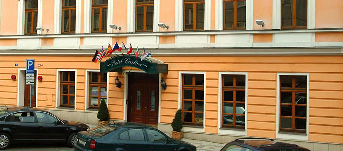 Hotel Carlton – bestil det hos Spies.
