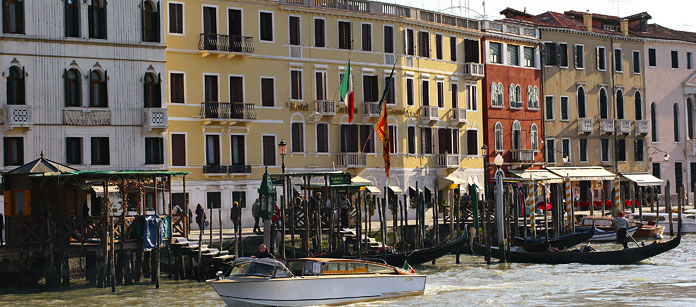 Carlton and Grand Canal - romantiske hoteller med Spies.