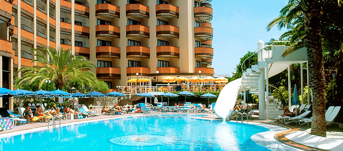 Hotel Hotel Neptuno - garanteret børnefrit.