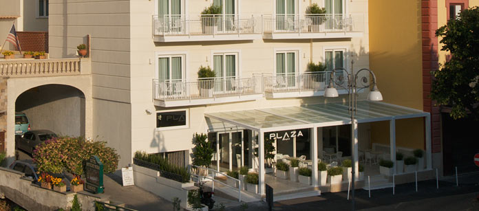 Hotel Plaza – bestil det hos Spies.
