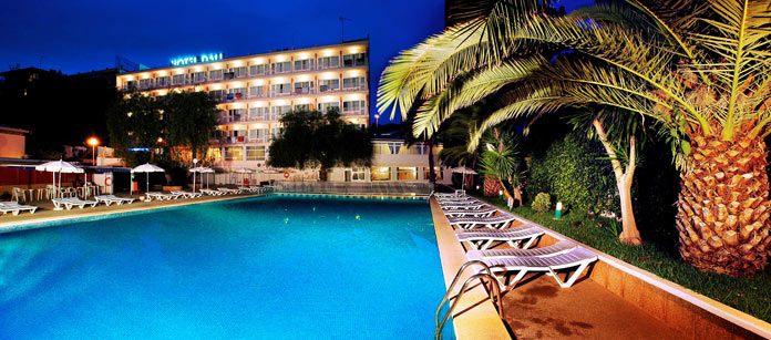 Hotel Dali – bestil det hos Spies.
