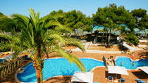 All Inclusive på hotel Iberostar Playa de Muro Village. Kun hos Spies.