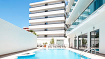 Hotel Manoussos – bestil nemt og bekvemt hos Spies
