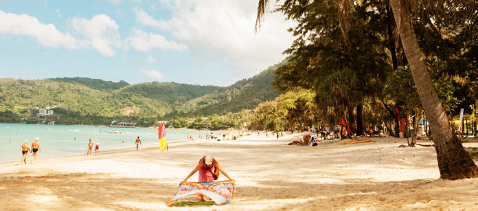 Rejser til Patong Beach. Bestil rejser til  Patong Beach hos Spies