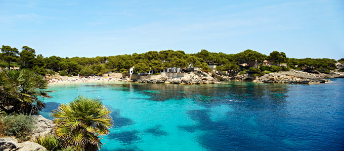 Rejser til Cala Ratjada. Bestil rejser til  Cala Ratjada hos Spies